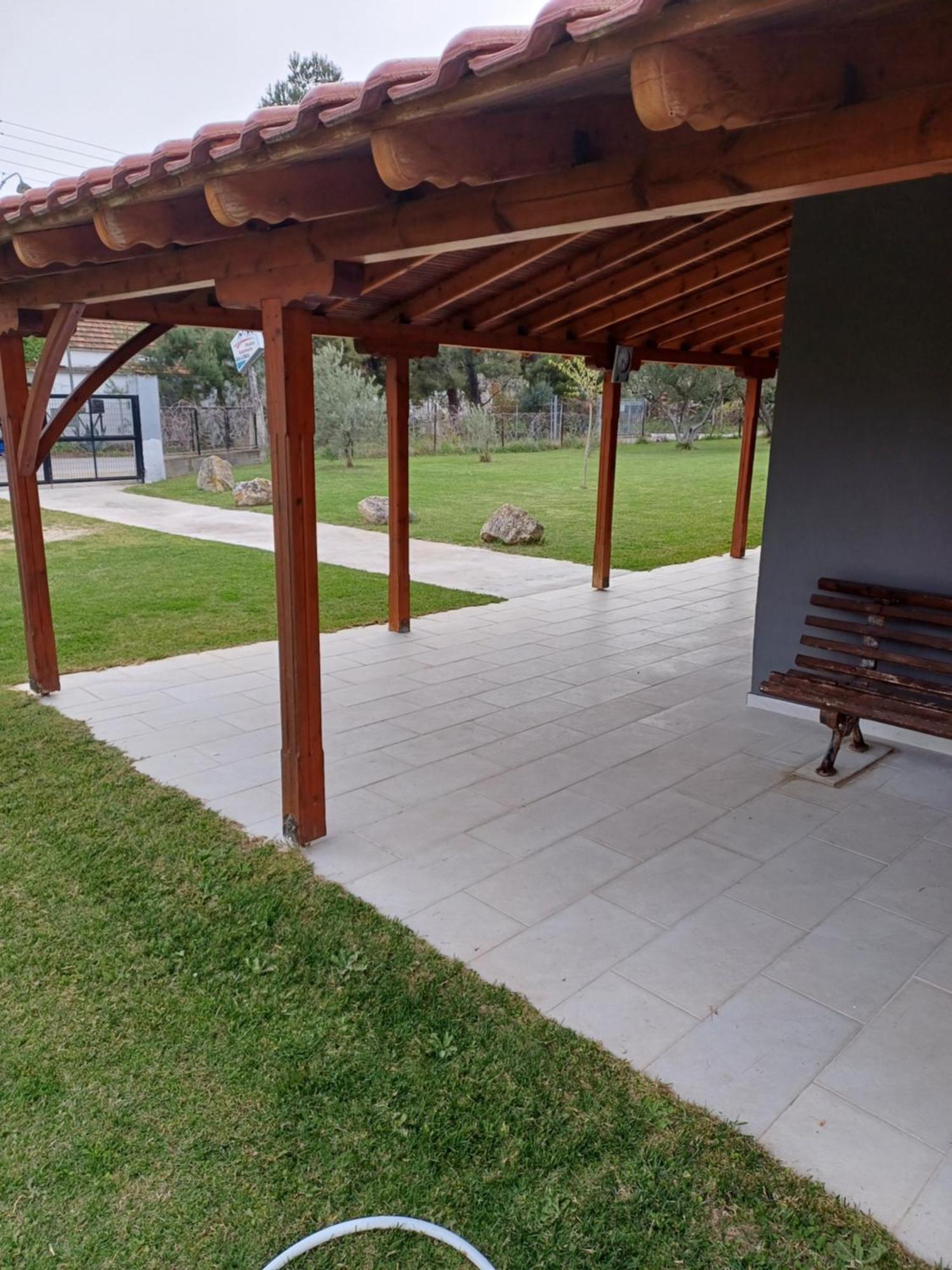 Gioulis Apartments & Studios Nea Plagia Zewnętrze zdjęcie