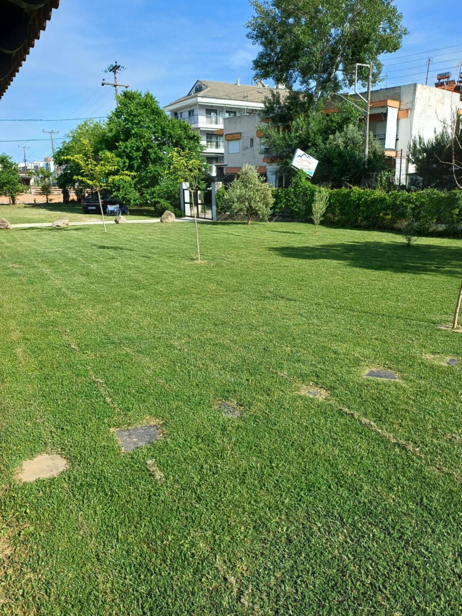 Gioulis Apartments & Studios Nea Plagia Zewnętrze zdjęcie