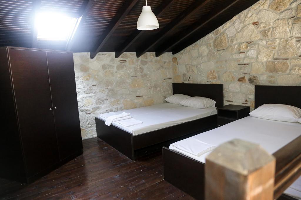 Gioulis Apartments & Studios Nea Plagia Zewnętrze zdjęcie